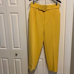 Zara pants with fabric-covered belt. New without tag